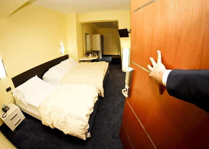 Hotell Western Class Lamezia 4*