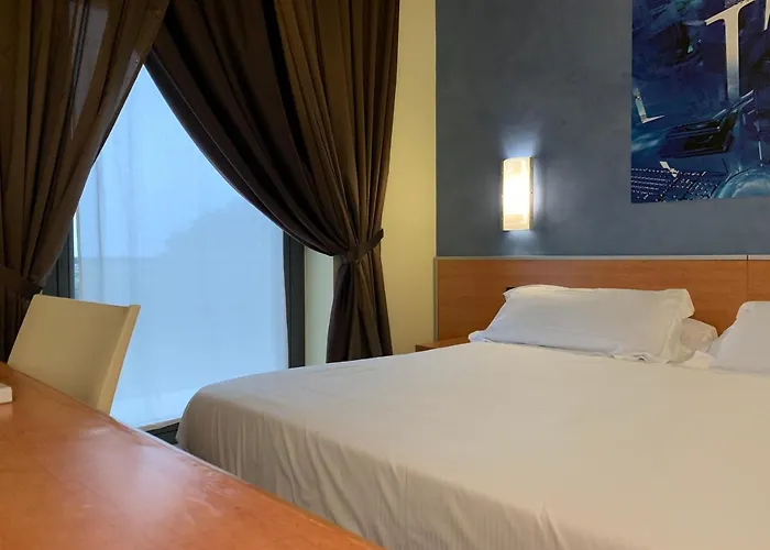 Western Class Lamezia Hotel