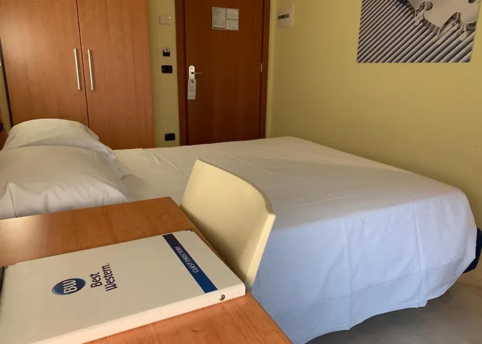 Western Class Lamezia 4*